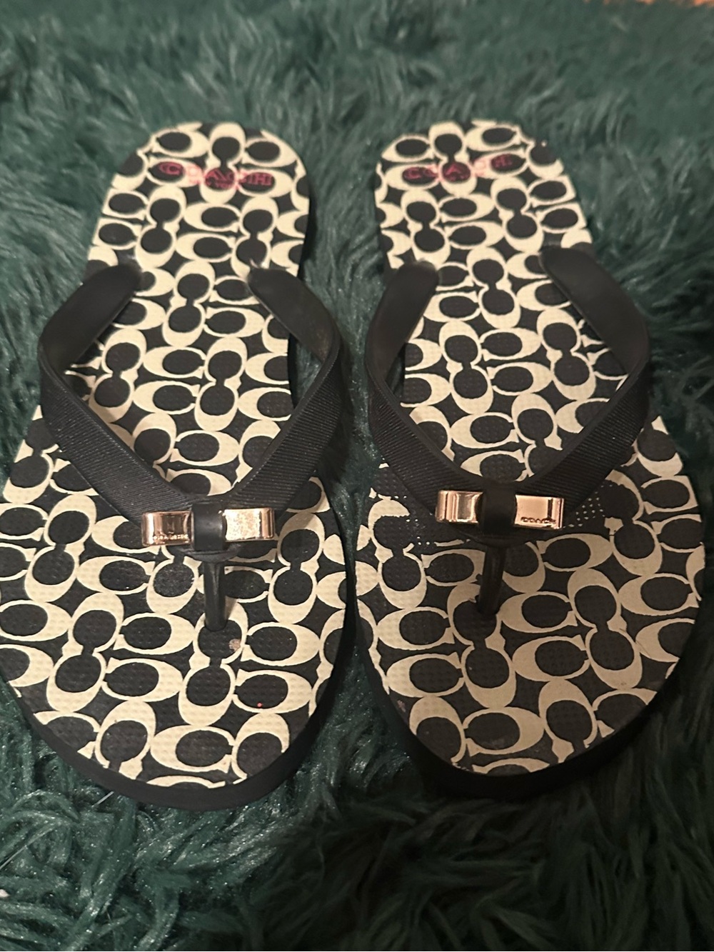 3/$25 ✨ Coach Amel Signature C Bow Flip Flops Sandals Size 7